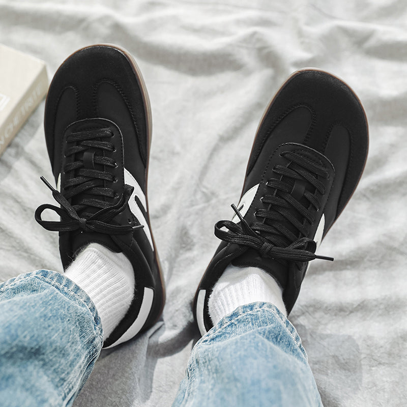 Women's Wide-Toe German Army-Style Sneakers – Retro Suede and Leather Casual Walking Shoes