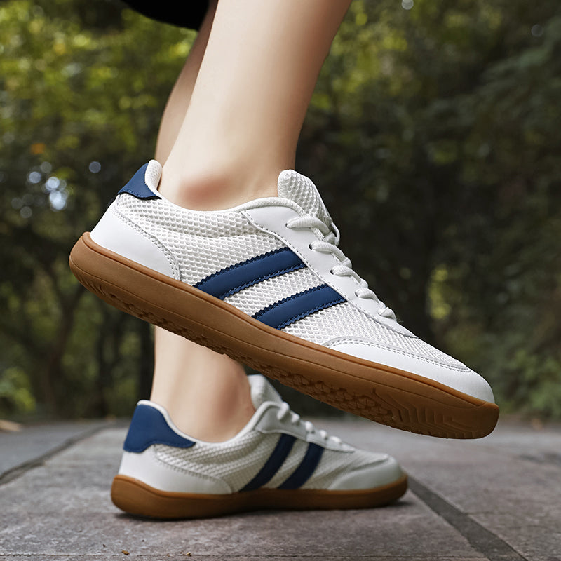 Women's Classic Retro Wide-Toe Sneakers – Breathable Mesh Minimalist Barefoot-Feel Shoes